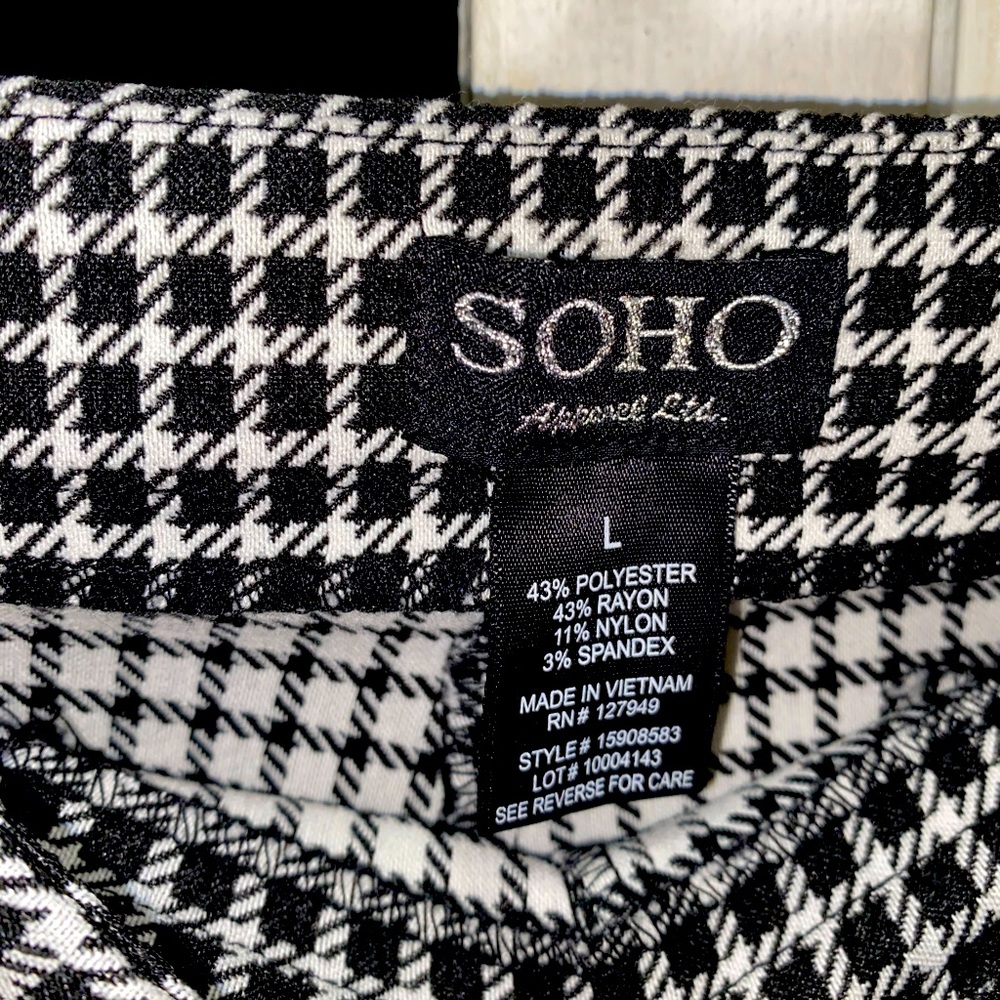Black/white pattern dress pants